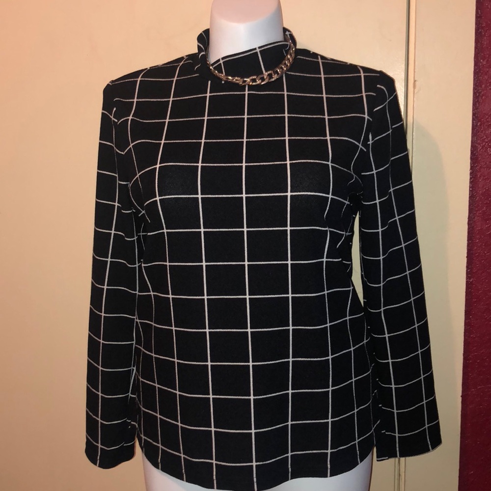Trendy pattern blouse